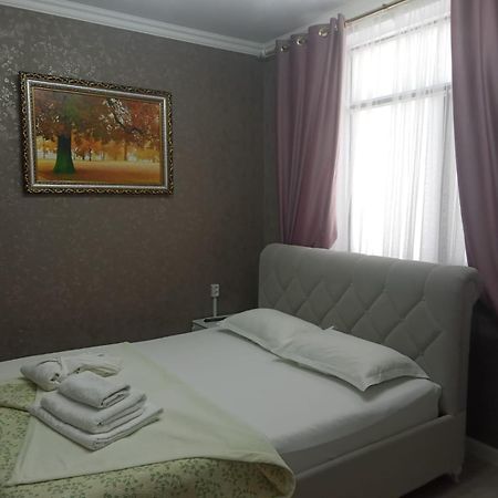 Hotel Keruen Deluxe Taraz Exterior foto