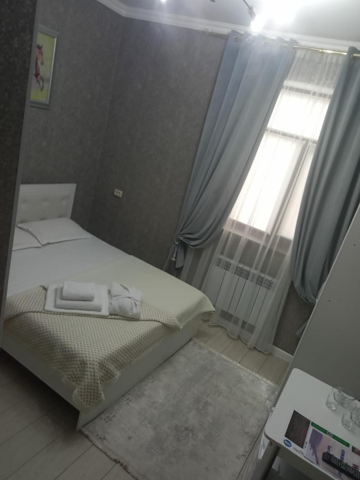 Hotel Keruen Deluxe Taraz Exterior foto